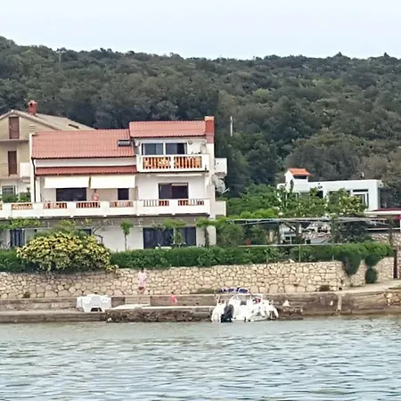 Marenda * Supetarska Draga